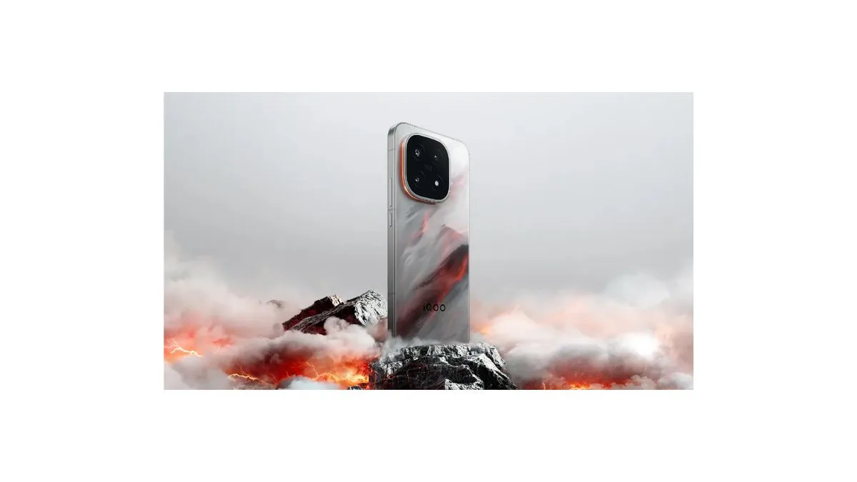 iQOO 15 Apex Edition lava design smartphone India launch